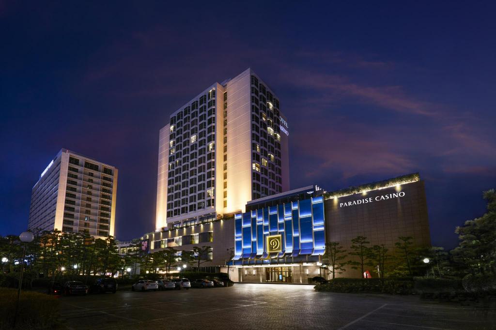 Poker King Club Opens New Poker Room At Korea S Paradise