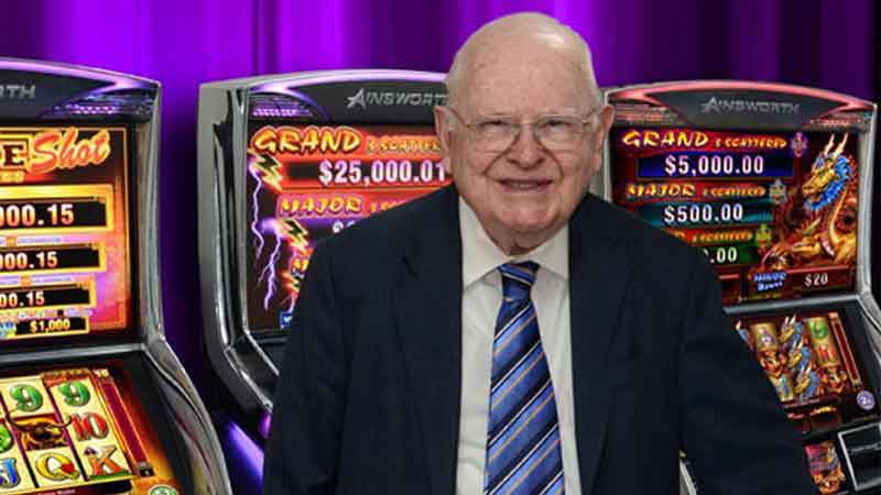 Len Ainsworth, founder of slot machine giants Aristocrat and Ainsworth